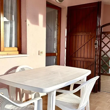 M387 - Marcelli, Trilocale Comodo Ai Servizi E Al Mare مارشيللي